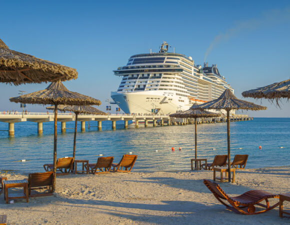 Emiratos Arabes en Crucero 1 al 6 Abril 2026